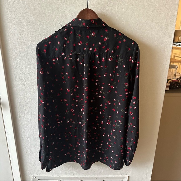 Banana Republic Factory Womens’s Black Shirt with Red Floral print EUC Small - Picture 3 of 7
